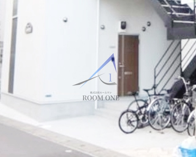 ラスティアのエントランス|エントランスです。