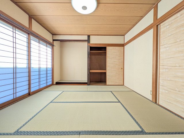 八王子市　城山手　中古戸建ての収納|～大容量収納可能な押入れ～