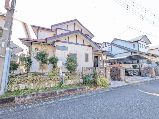 八王子市　城山手　中古戸建ての外観|～閑静な住宅地内のリフォーム済住宅　敷地59坪超の邸宅です～