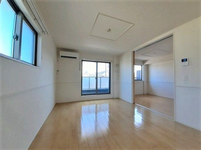 【寝室】 | モンラルジュ9番館