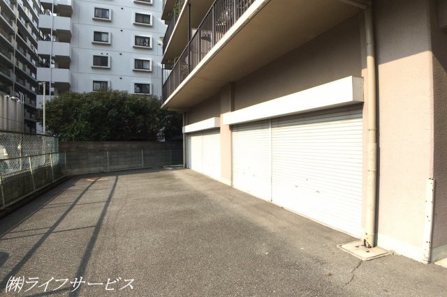 【駐車場】 | ジャルダン東淀川 | 敷地内駐車場