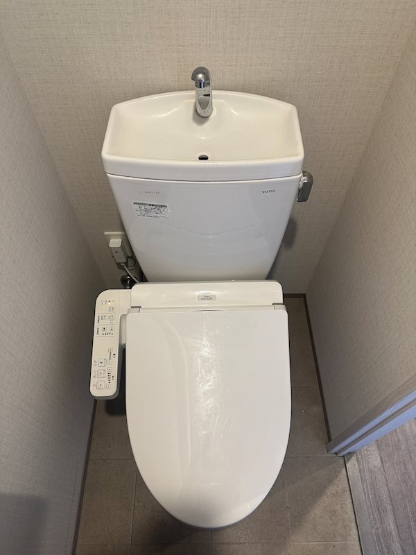 新品家具付きマンション池袋9(KaGood東京)のトイレ