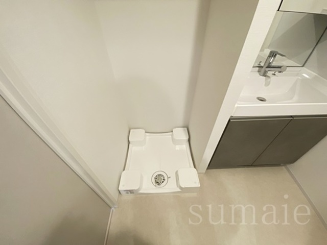 アジールコート山手動坂の内装|洗濯機置き場☆