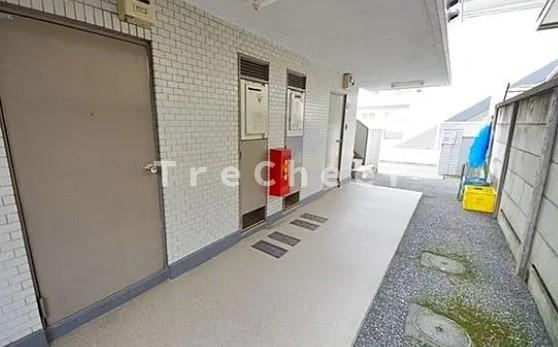 メゾン成増のエントランス