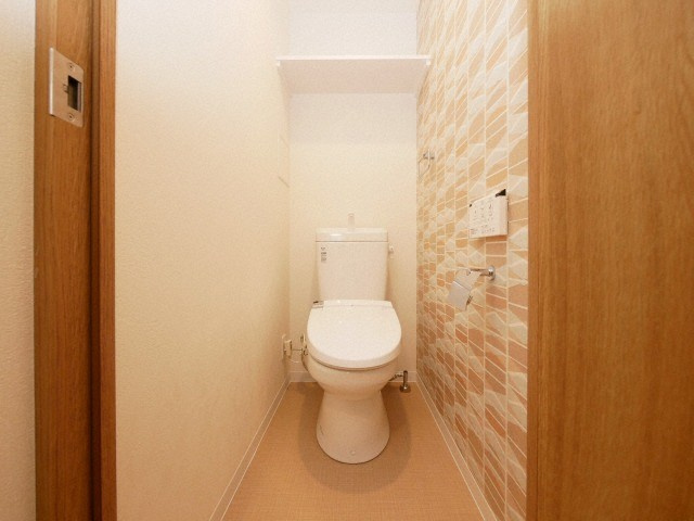 フォーリアライズ阿波座ウェストのトイレ