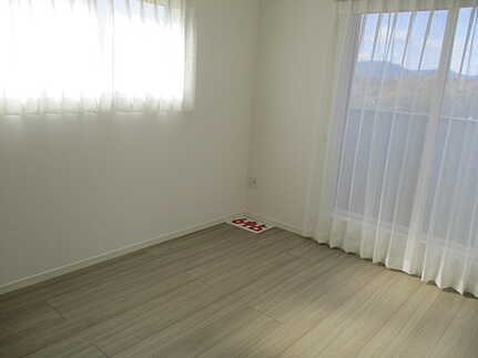 佐伯区五月が丘２丁目の洋室