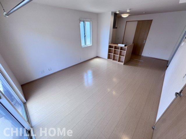 トアロード　Ⅱの居間・リビング|他社様掲載物件もまとめてご紹介、ご案内可能です(^^)/