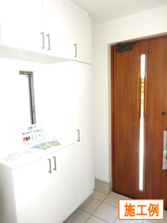 【玄関】 | 横浜市泉区和泉町　新築戸建　全1棟 | 同施工会社施工例