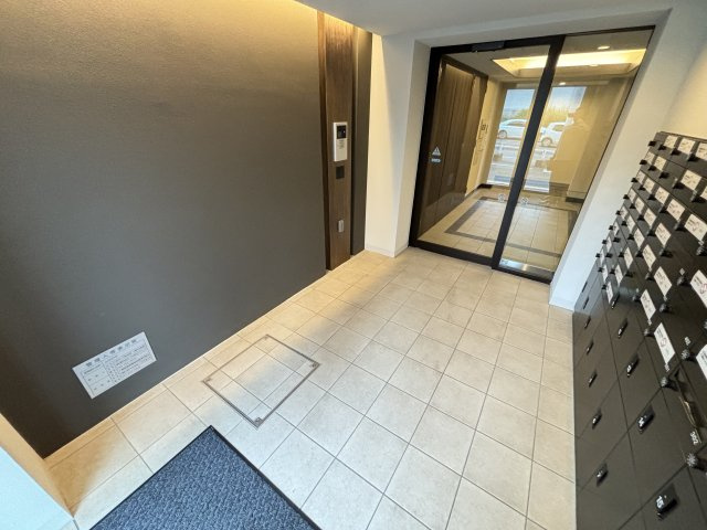 【エントランス】