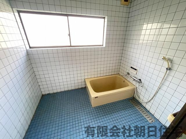 【浴室】 | 安来市宇賀荘町中古戸建 | お風呂で日々の疲れを落としましょう