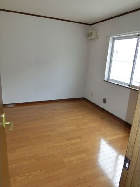 コーポ JKL　K棟の洋室