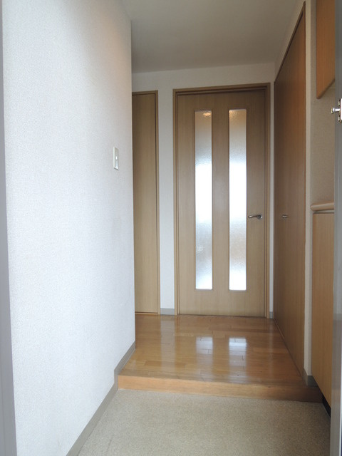 ハイム佐竹の玄関