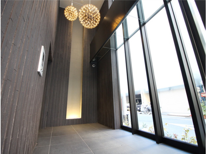 エムグランヴィア駒形のロビー