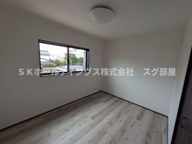 厚中町貸家D号の洋室