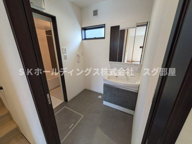 厚中町貸家D号のその他