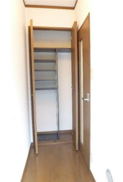 杉並区本天沼２丁目のタウンの収納