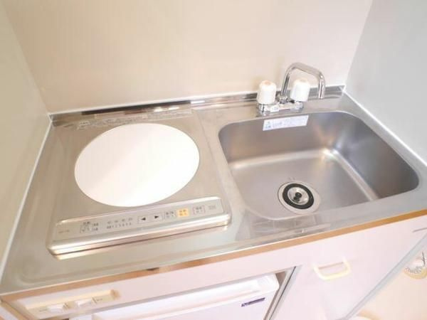 プレシャス北小岩のキッチン