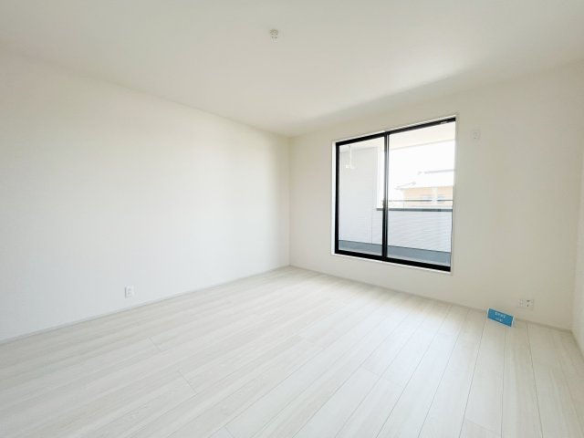 新築戸建・新築建売　伊勢崎市第3国定町　あずま北小学校・あずま中学校の洋室