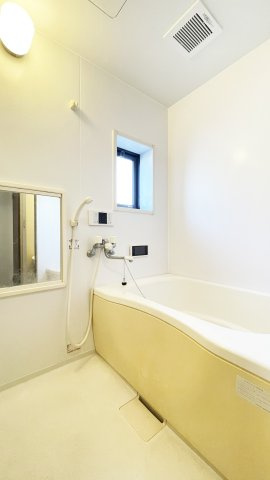 シャーメゾン　ラヴィ　Ｂ棟の浴室