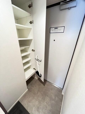 【玄関】 | クレヴィアリグゼ日暮里 |  