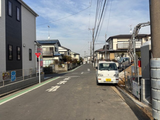 【前面道路含む現地写真】 | 南舞岡4丁目　新築分譲住宅　全1棟 | 前面道路