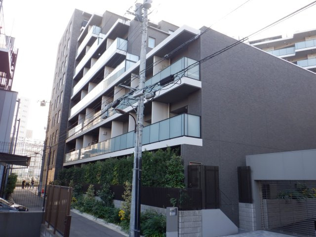 プラウド高田馬場の外観