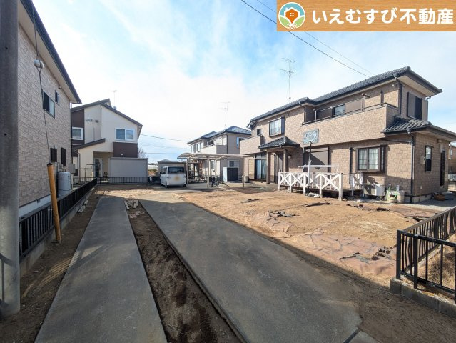 羽生市加羽ケ崎　中古戸建の駐車場