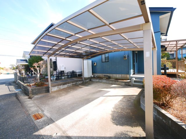茂原市法目　中古戸建の駐車場|内装一部リフォーム済み令和8年1月 ミサワホーム施工 リビング約18帖 オール電化 カーポート2台