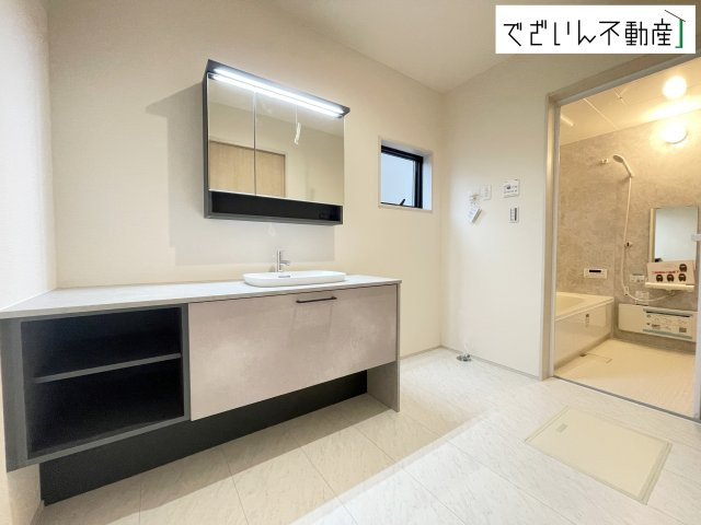 【独立洗面台】 | Livele Garden.S深谷市岡里第3　新築住宅 | 現地(2026年6月撮影)