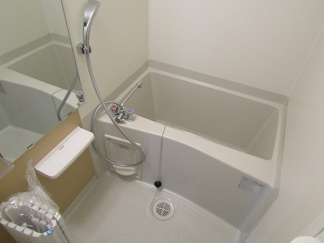 ルポゼスギモトの浴室