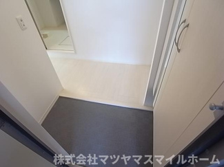 【玄関】 | ラピス　ラズリ