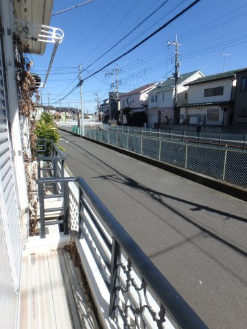 クレセントハウスのバルコニー