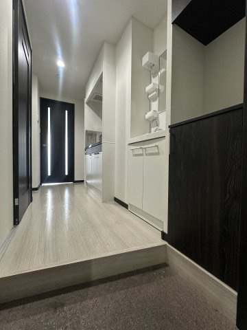 藤貴エイトの玄関