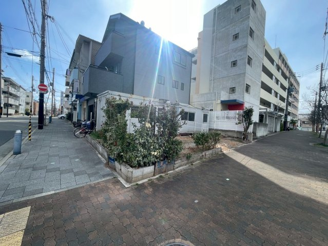 【前面道路含む現地写真】の画像