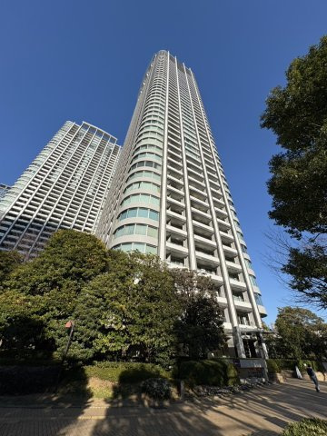 TOKYO TWIN PARKS RIGHT WING