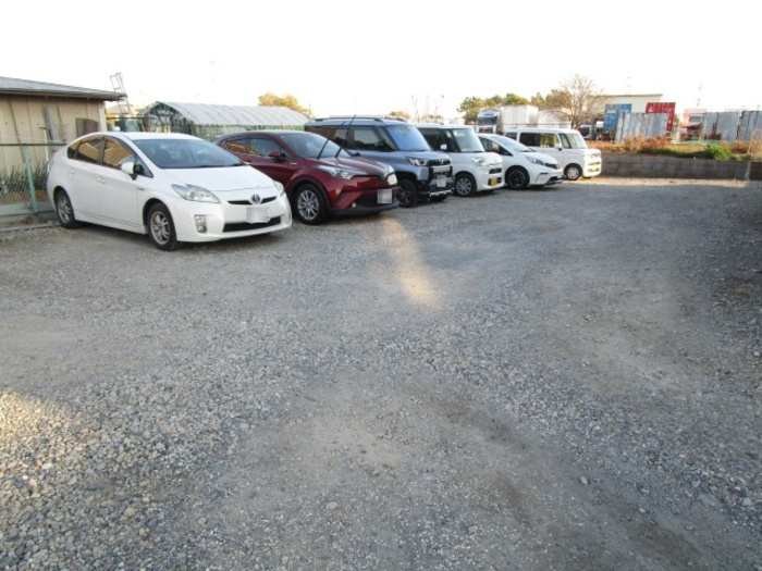 ベルデュールの駐車場