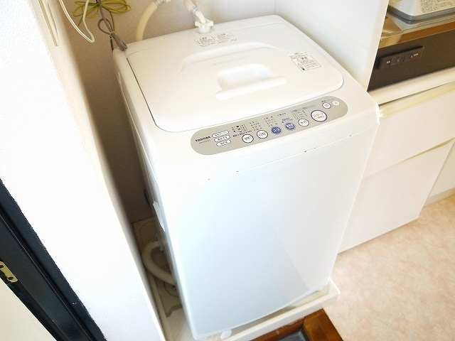 アイリスハイツ6号館の設備|洗濯機付きです