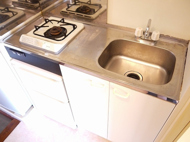 アイリスハイツ6号館のキッチン|使いやすいキッチンです