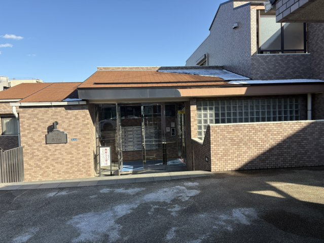 日神パレステージ赤羽台のエントランス