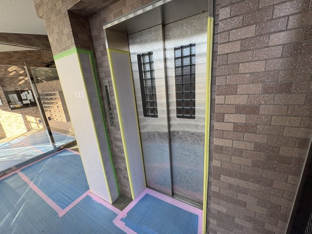 日神パレステージ赤羽台のエントランス