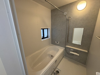 【独立洗面台】 | 沖縄市東（全3棟）B号棟 | ※同仕様写真です