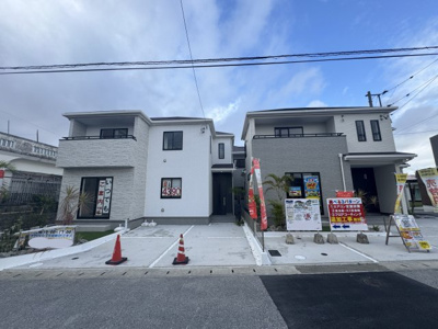 【玄関】 | 沖縄市東（全3棟）B号棟 | ※同仕様写真です