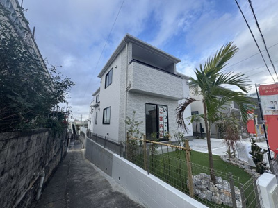 【居間・リビング】 | 沖縄市東（全3棟）B号棟 | ※同仕様写真です