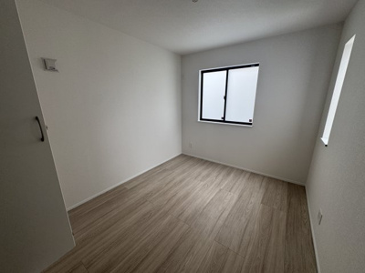 【洋室】 | 沖縄市東（全3棟）B号棟 | ※同仕様写真です