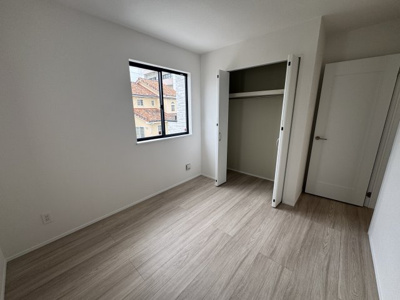 【洋室】 | 沖縄市東（全3棟）B号棟 | ※同仕様写真です