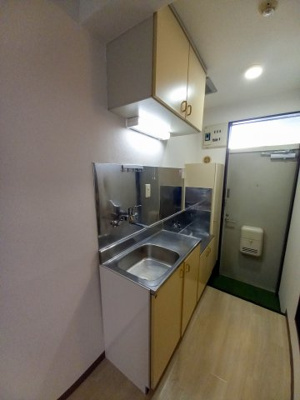 【キッチン】 | レジデンス光和111 | 2口ガスコンロ設置可能