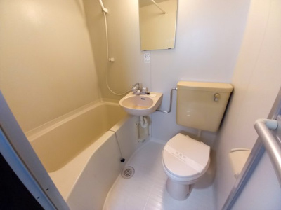 【トイレ】 | レジデンス光和111 | 3点ユニットバス