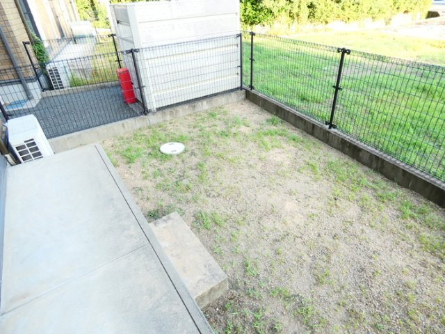 セジュールヴァンセンヌB棟の庭