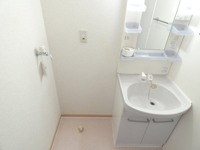 セジュールヴァンセンヌB棟の洗面所