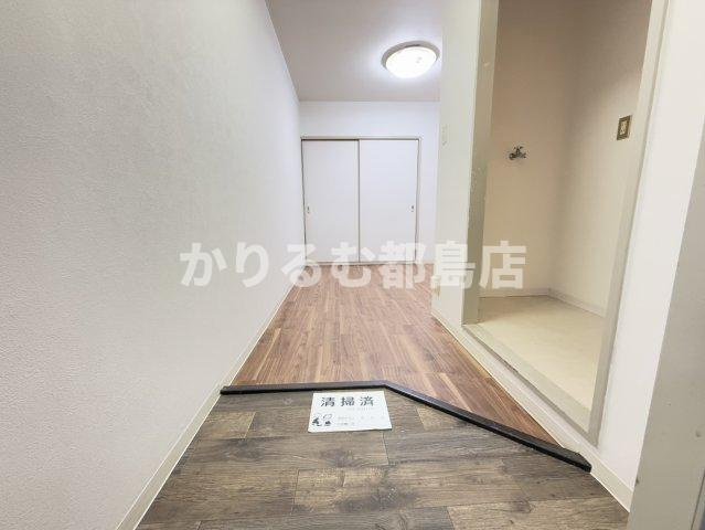 プレアール都島高倉の玄関
